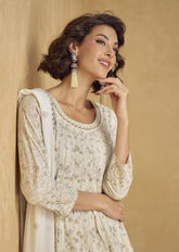 Jhansi Vogue – Georgette Fusion Style