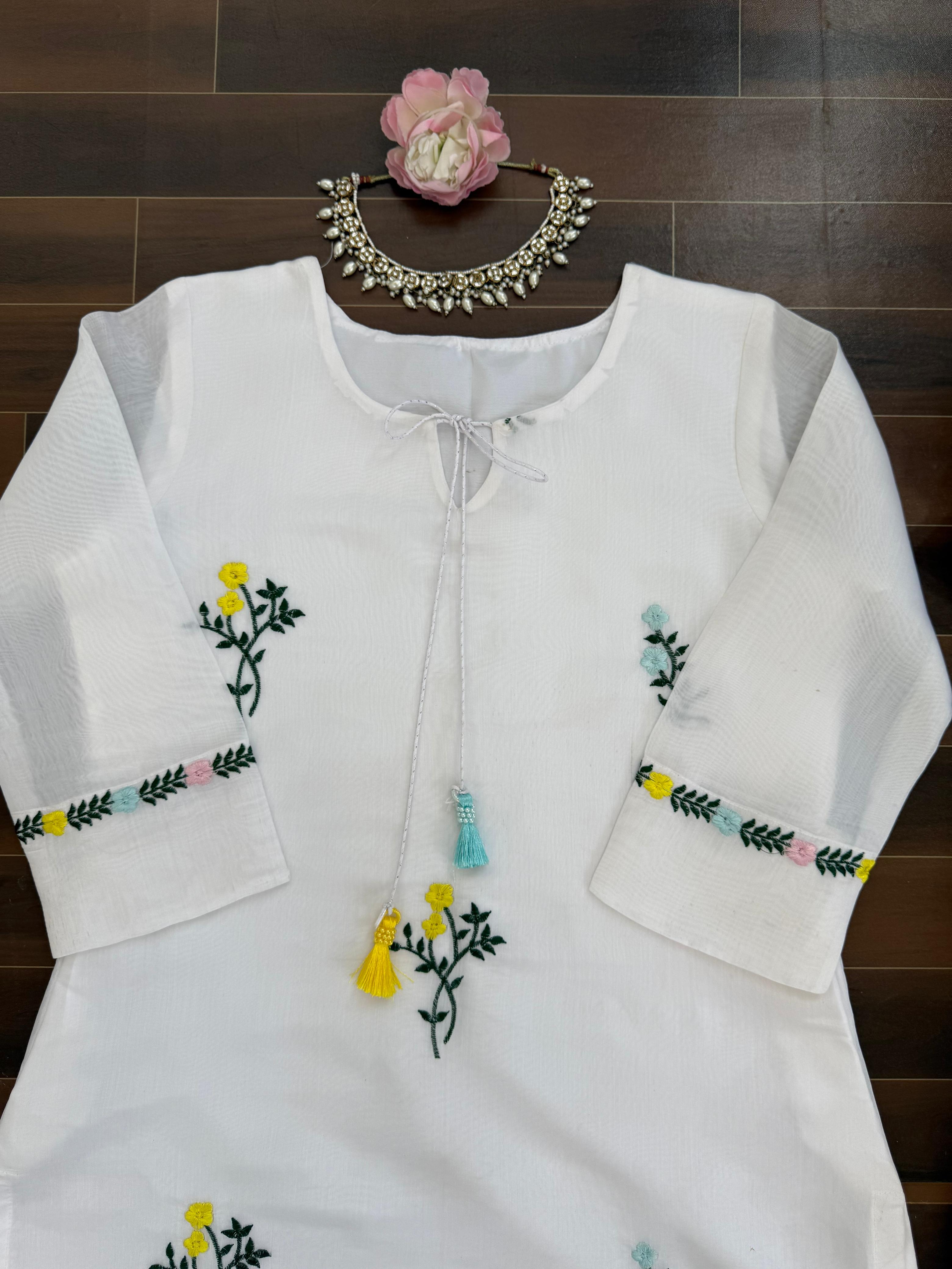 Grace in Every Thread – Premium Mull Chanderi Kurta Farshi Set