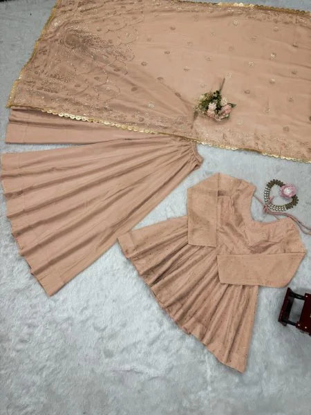 Beige Trending Suit Set Tabby Organza Fabric Mukesh Handwork