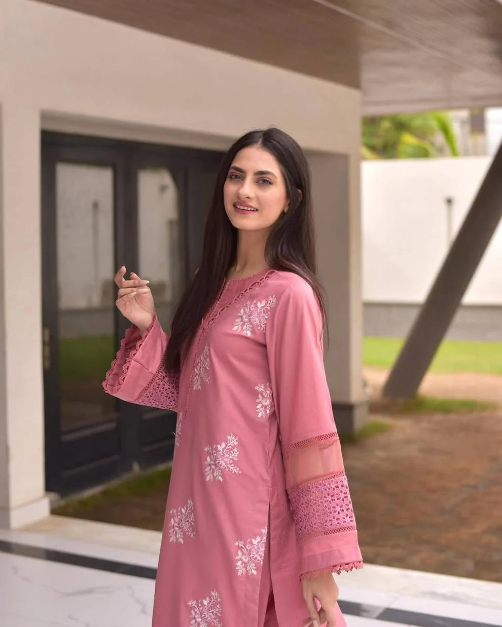Pakistani Suit Roman Silk Embroidery Work