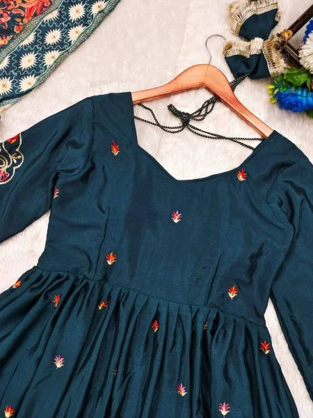Trendy Teal Kurti Set with Palazzo & Dupatta