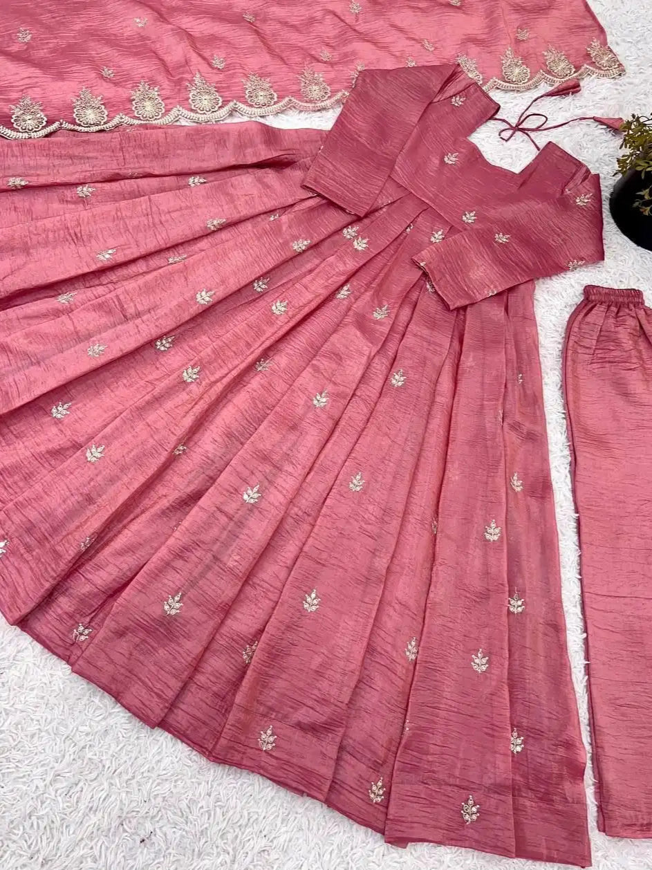 Classic Gold Crush Silk Gown With Dupatta